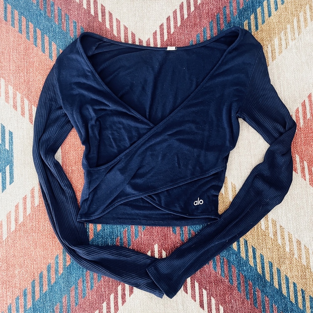 Alo Navy Blue Crop Top